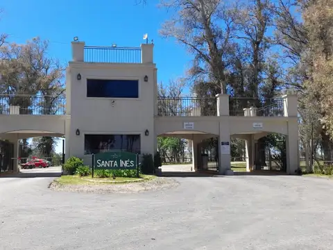 Av. Beschtedt al 2500. Barrio Santa Inés, Comarcas de Luján.