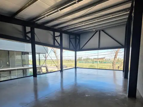Local en Venta en Funes, USD 395.000
