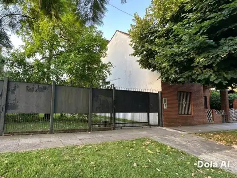 Avenida Juan Bautista Alberdi 400