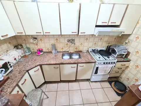 Departamento 4 ambientes con 1 baño