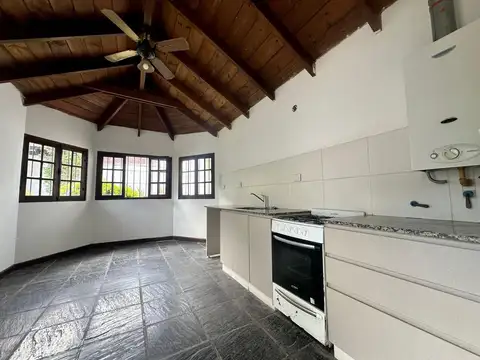 Tres cerritos. Las Rosas 100