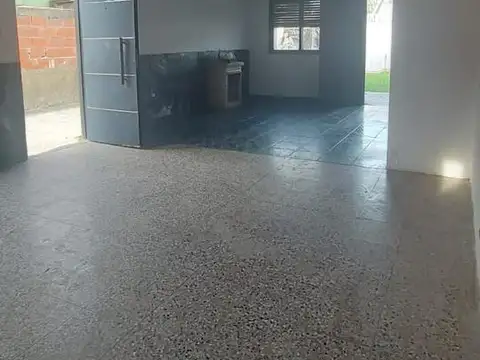 Casa en Alquiler al Oeste
