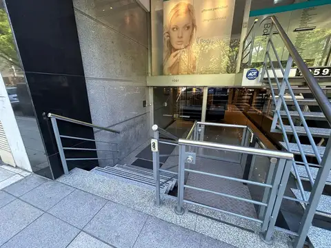 Oficina en Alquiler en Las Cañitas, USD 2.358