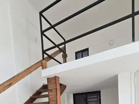 Depto Tipo Casa en Venta de 2 ambientes