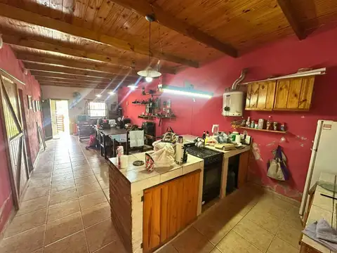 Casa 4 ambientes con 1 baño