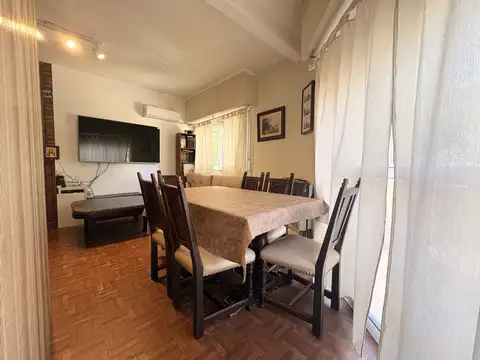 Depto Tipo Casa en Venta en Olivos, USD 159.000
