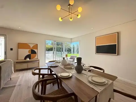 Casa en Venta con 1 cochera