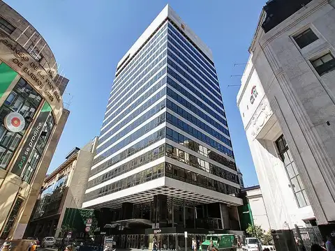 Oficinas en plantas libre de 800 M2 útiles en emblemática Torre Corner Downtown. Vistas panorámicas.