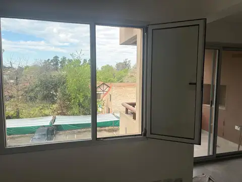 Departamento en Alquiler en Villa del Lago, $ 650.000