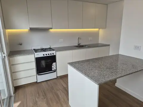Depto Tipo Casa 4 ambientes con 2 baños