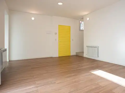 Depto Tipo Casa en Venta en Republica De La Sexta, USD 175.000