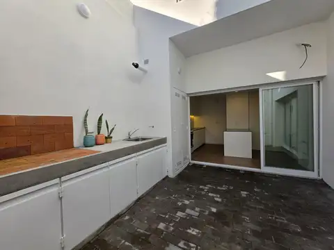 Depto Tipo Casa en Venta de 4 ambientes