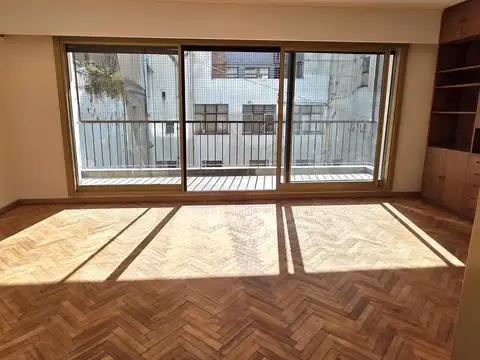 Departamento en Alquiler de 5 ambientes