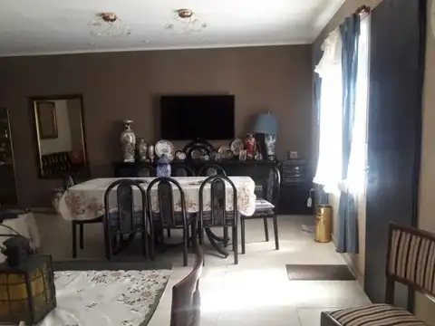 venta casa de 3 ambientes con garage pasante, ramos mejia