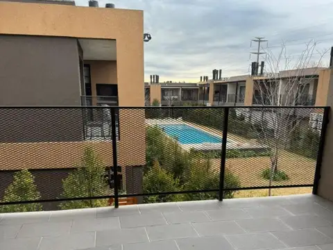 Departamento en Alquiler con 1 cocheras