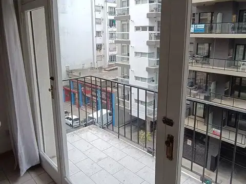 DOS AMBIENTES A LA CALLE CON BALN ORIGINAL