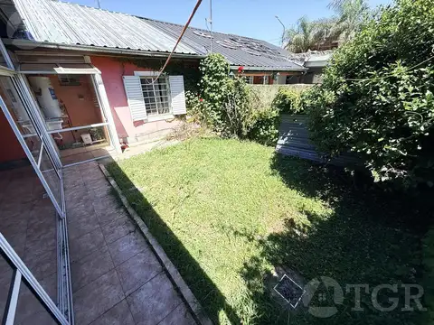 Alquiler casa en Altos de Podesta de 4 ambientes excelente estado