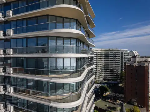 Departamento en venta de 4 ambientes en La Lucila edificio Selene