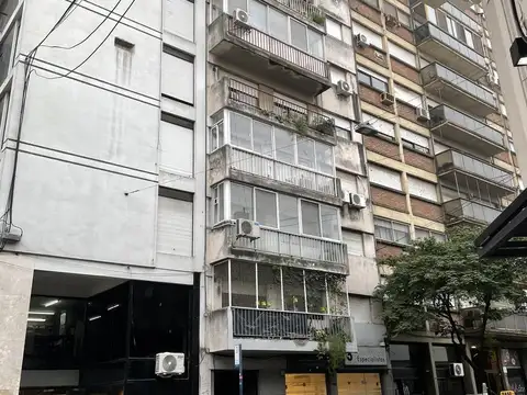 Urquiza  al 1200