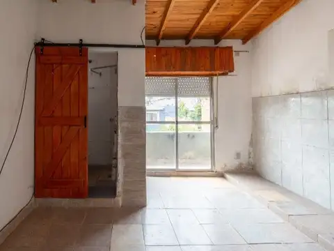 Hipólito Bouchard 4800