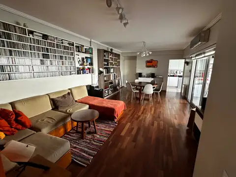 Departamento en Villa Devoto: 4 ambientes, 3 dormitorios, 2 baños, toilette, 2 cocheras, seguridad 24 hs, amenities, dueño directo.