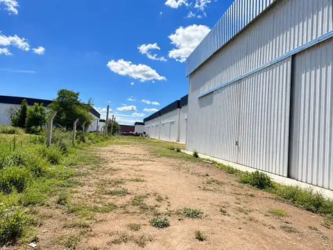 Galpon en Alquiler en Córdoba, USD 4.000
