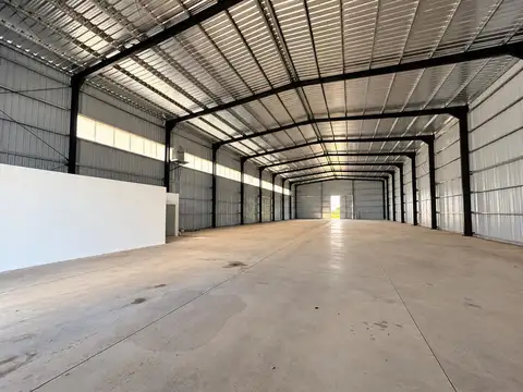 NAVE INDUSTRIAL 1000 M2 POLO 52 PARQUE INDUSTRIAL