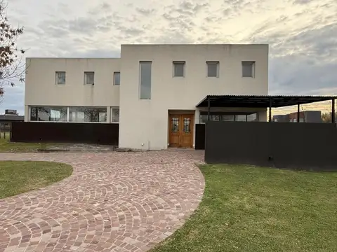 Casa en Venta de 6 dormitorios