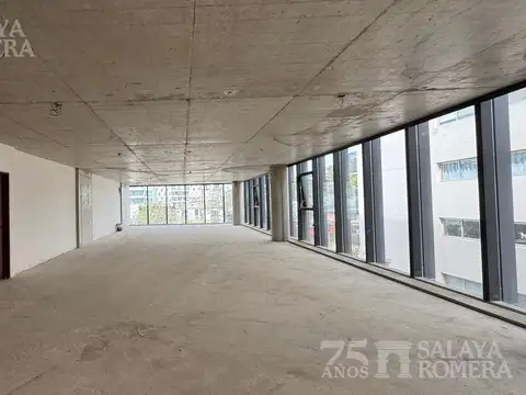 Oficina Monoambiente con 2 baños