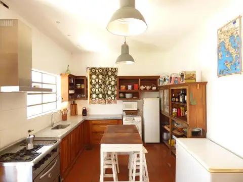 Casa en venta - 3 Dormitorios 2 Baños - 840Mts2 - Uriburu, La Pampa