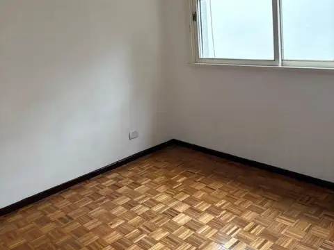 Departamento en Alquiler en Belgrano R, $ 950.000