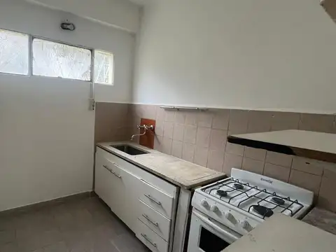Departamento 3 ambientes con 1 baño