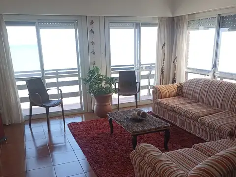 Departamento frente al mar
