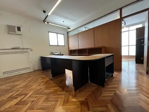 Oficina en Venta 55 años