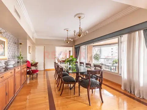 Departamento en Venta con 2 cocheras