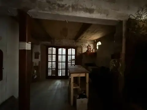 Depto Tipo Casa en Venta 40 años
