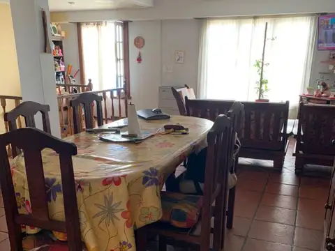 Depto Tipo Casa en Venta de 3 ambientes