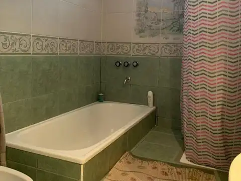 Depto Tipo Casa en Venta al Este