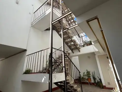 General Juan B Busto 700, Piso 2