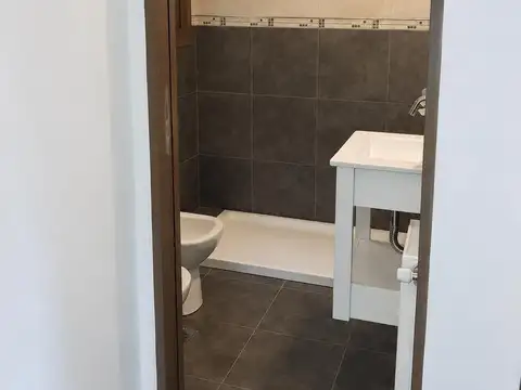 2 Ambientes en Planta Baja – Excelente Ubicación en San Martín de los Andes