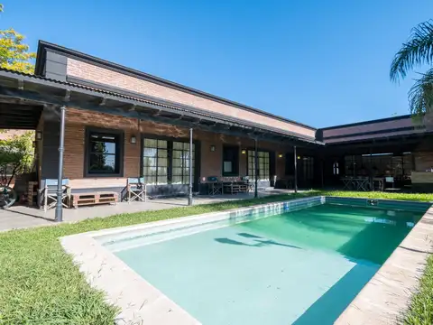 Venta Casa de Categoria - Country El Paso 