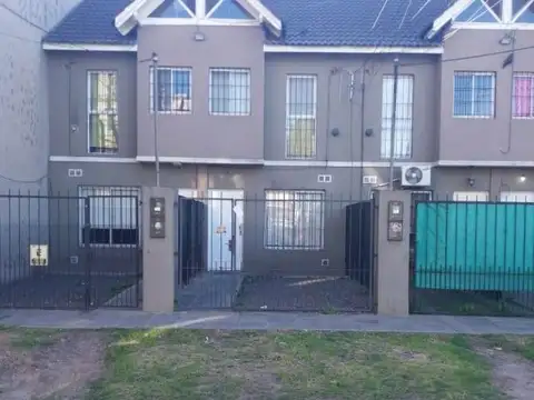 Departamento - Venta - Argentina, San Miguel - Pringles 858