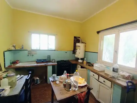Casa 3 ambientes con 1 baño