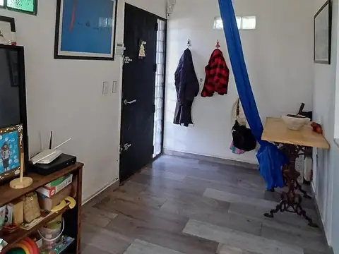 CASA CON PILETA EN LA BOTA, TIGRE.