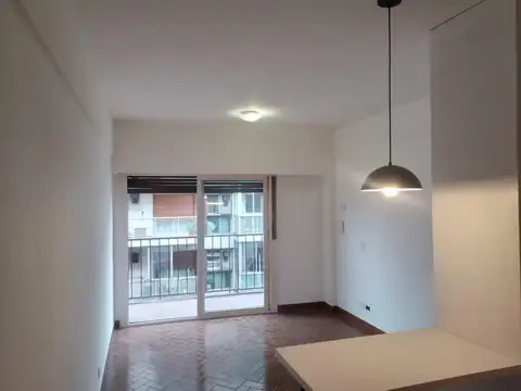 Departamento Monoambiente en alquiler - 1 Baño - Monserrat 