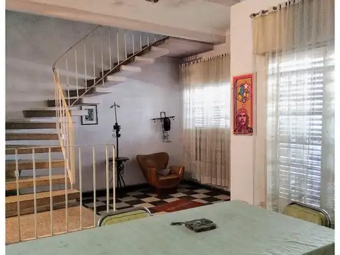 Depto Tipo Casa en Venta con 1 cochera