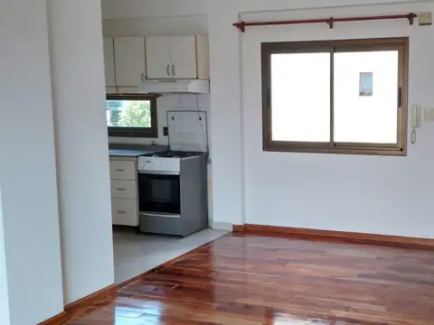 DEPTO 2 AMB CON COCHERA EN RAMOS MEJIA