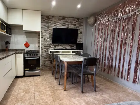 Depto Tipo Casa en Venta de 2 dormitorios