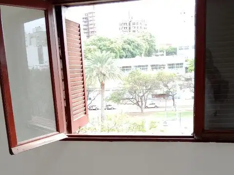 Hermoso Departamento Céntrico en Venta!