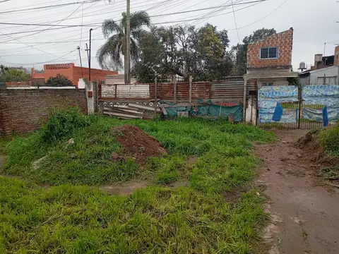 Casa de dos ambientes en Parque San Martin, Merlo